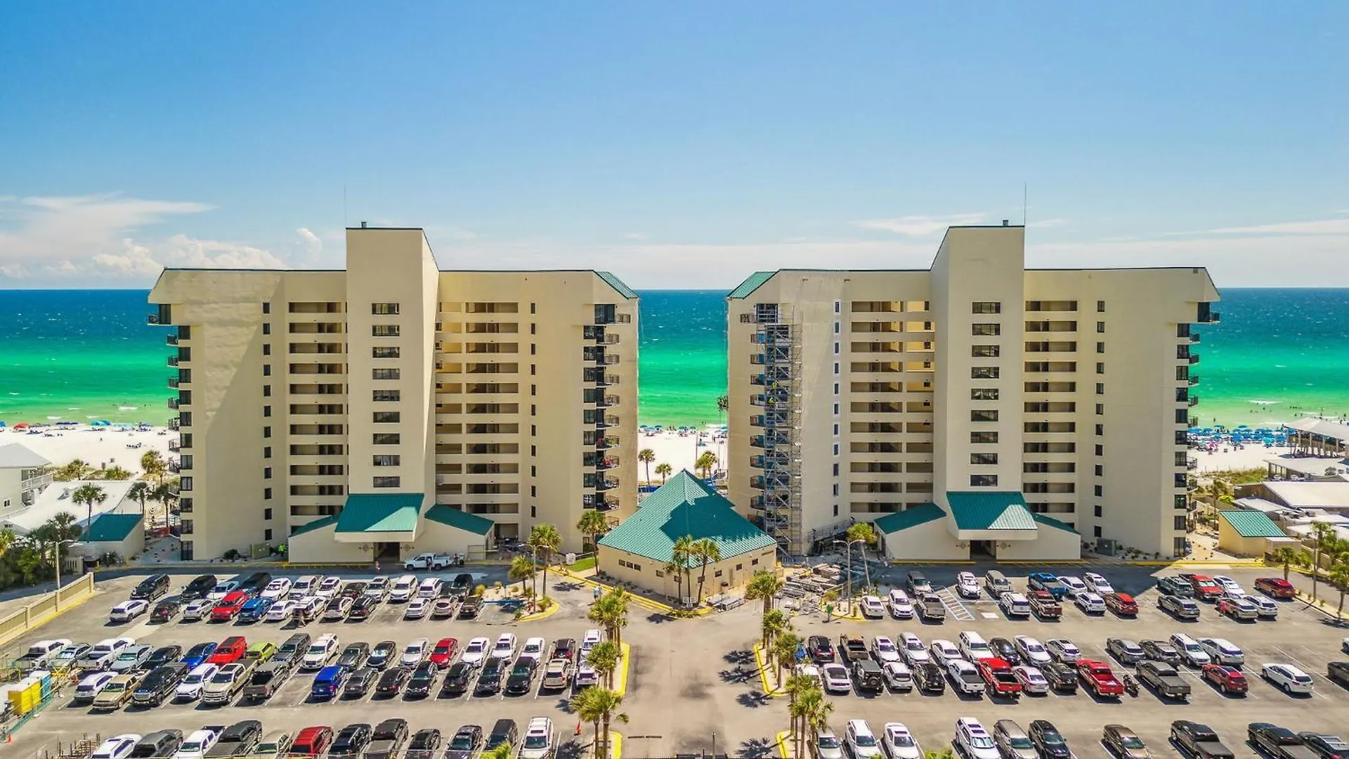 Sunbird Resort! Direct Beachfront Condo! Free Beach Chairs! By Dolce Vita Getaways Pcb Panama City Beach