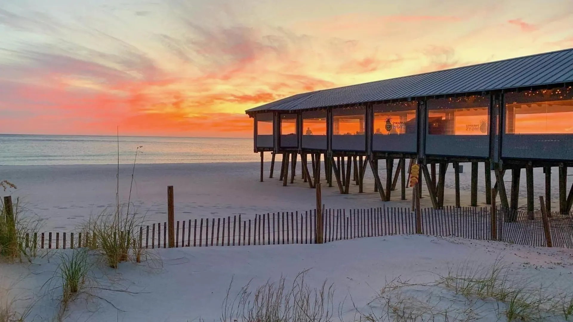 Sunbird Resort! Direct Beachfront Condo! Free Beach Chairs! By Dolce Vita Getaways Pcb Panama City Beach Lägenhet